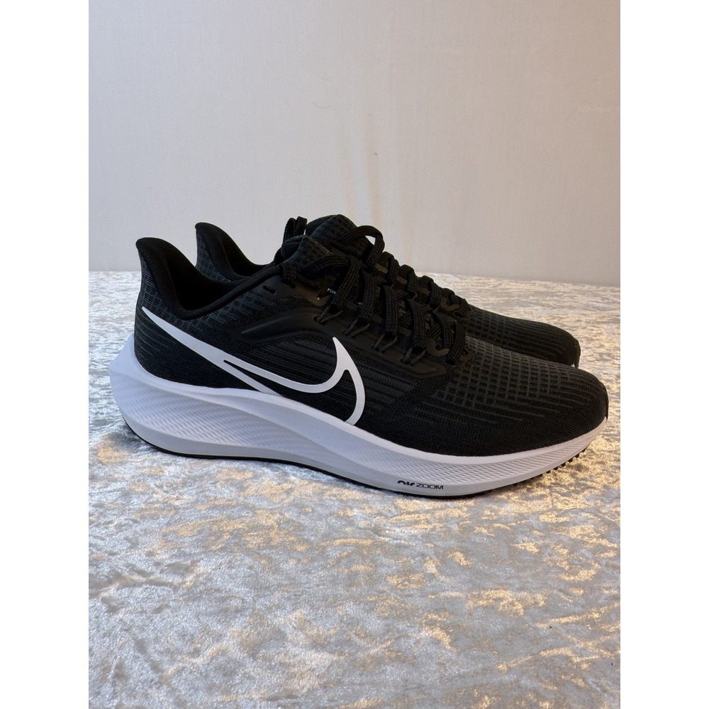 Nike Air Zoom Pegasus 39 Women's 7.5 Black White Running Shoes DH4072-001